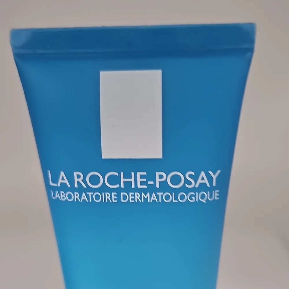 La Roche-Posay Effaclar Deep Cleansing Foaming Cream - Blue - Picture 4 of 4